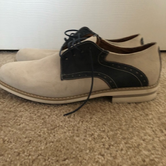 Men’s suede oxfords - Picture 2 of 3